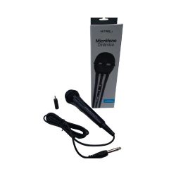 Microfono con cable, ideal para uso profesional.